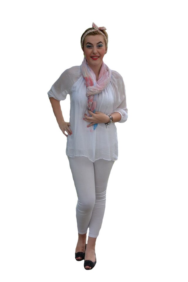 Esarfa in tendinte de culoare roz deschis cu imprimeu tineresc, D&J Exclussive
