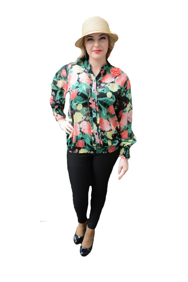 Bluza tinereasca de vara, primavara, neagra cu flori multicolor, D&J Exclussive, Negru