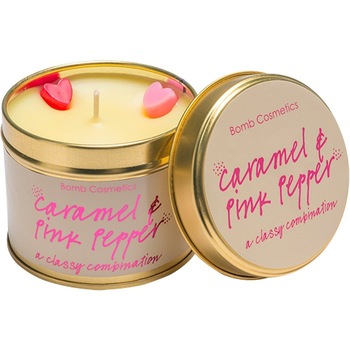 Lumanare parfumata Caramel & Pink Pepper, Bomb Cosmetics Lumanare parfumata Caramel & Pink Pepper, Bomb Cosmetics