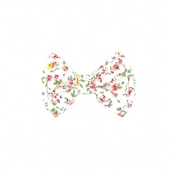 Papion alb bebelusi dublu, Onore