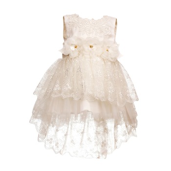 Rochie eleganta cu trena, model Flori, culoare alba, varsta 9 luni Rochie eleganta cu trena, model Flori, culoare alba, varsta 9 luni