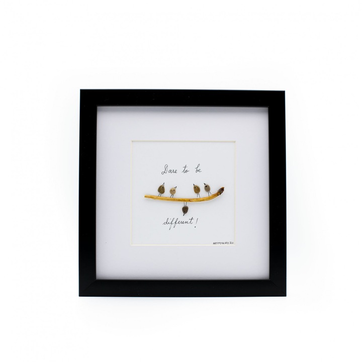 Картина Осмелете се да бъдете различни - Pebble Art Collection