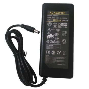 Alimentator (incarcator) pentru laptop sau monitor TFT LCD, 12V, 5A, mufa 5.5 x 2.5 mm Alimentator (incarcator) pentru laptop sau monitor TFT LCD, 12V, 5A, mufa 5.5 x 2.5 mm