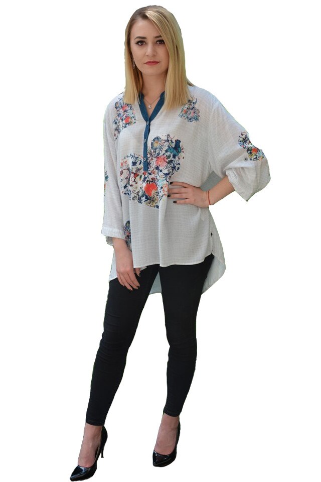 Bluza dama Clara,modele painted,decolteu in V,croi larg,D&J Exclussive, Alb