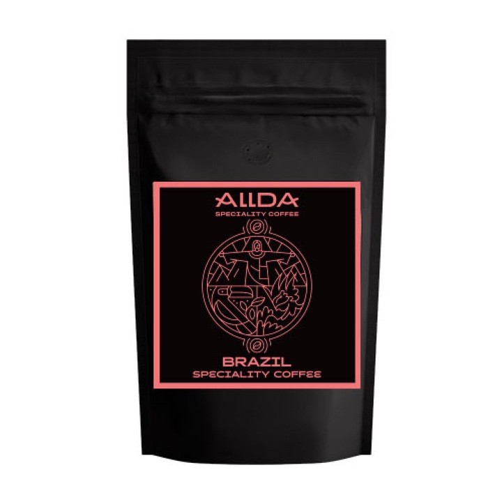 Кафе на зърна ALLDA Speciality Coffee Brazil, 100 % арабика, балансирана киселинност, с вкус на какао и млечен шоколад, последвани от нотки бадем и ванилия, 500 гр