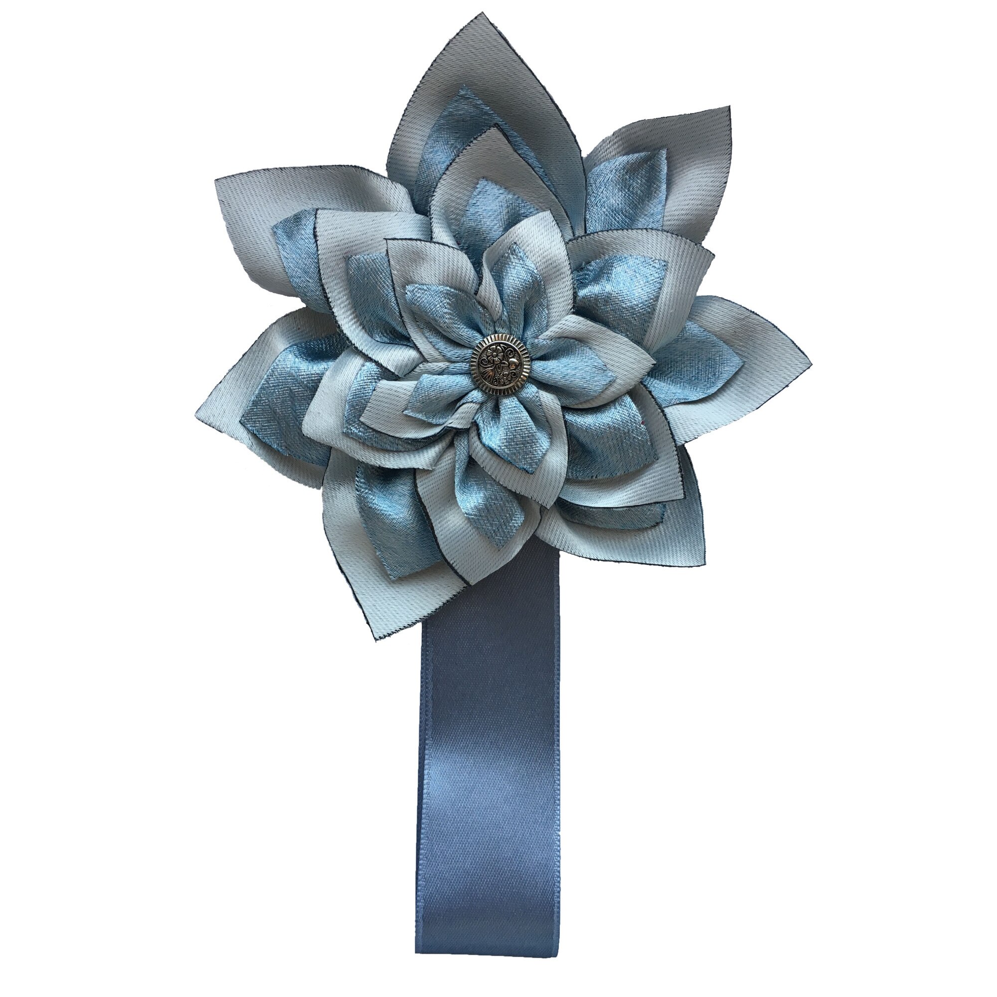 Magnet draperie albastru deschis