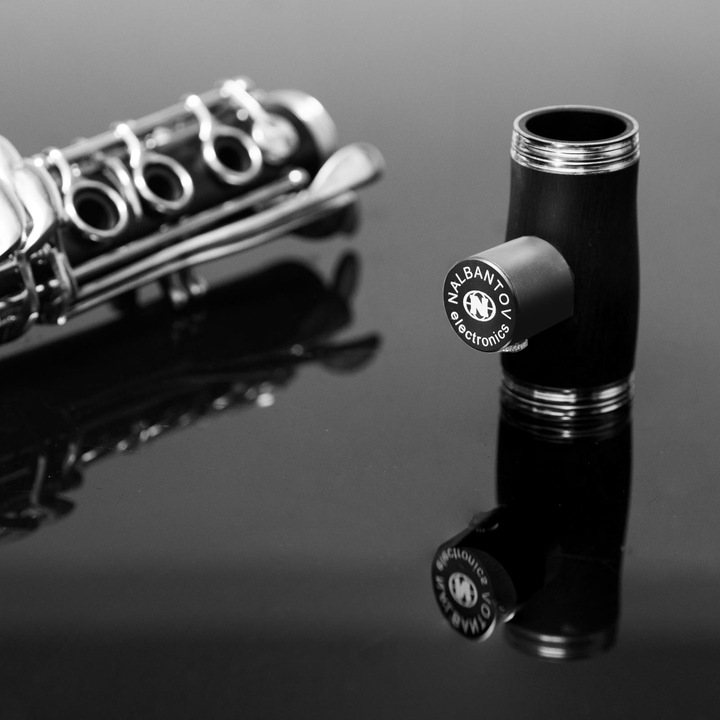 Microfon, Nalbantov, Negru