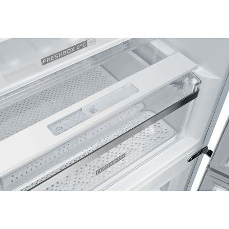 Combina frigorifica Whirlpool W9 921C W, 348 l, Clasa A++, Dual No Frost, 6th Sense, Display Electronic Interior, H 201 cm, Alb