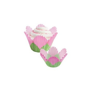 Set 24 cupe de copt Petal Roz pentru briose, Wilton Set 24 cupe de copt Petal Roz pentru briose, Wilton