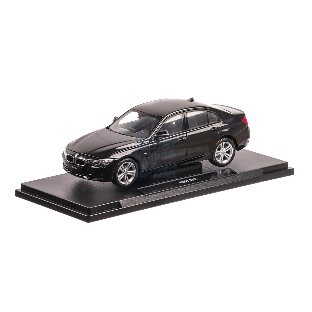 Macheta auto BMW 335i F30 (2012) 1:18 Welly - eMAG.ro