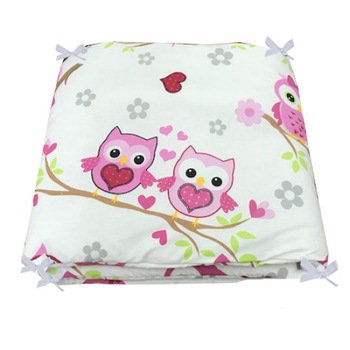 Set 4 aparatori protectii laterale pat pufoase 120x60 cm h39cm Deseda Bufnite cu roz Set 4 aparatori protectii laterale pat pufoase 120x60 cm h39cm Deseda Bufnite cu roz