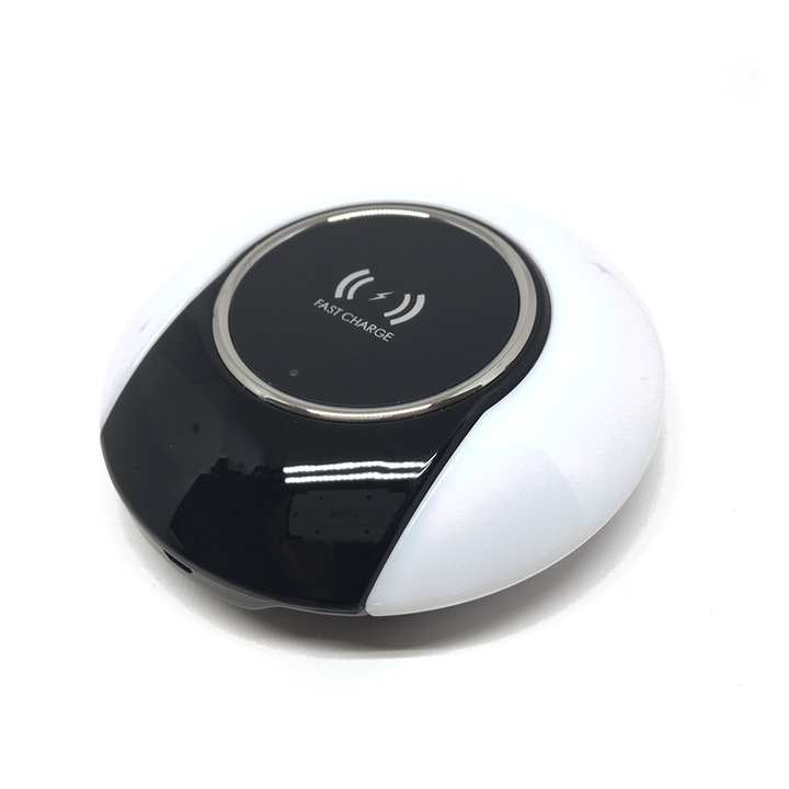 Quazar Qi night light LED éjjeli lámpa és vezeték nélküli gyorstöltő okos eszközökhöz