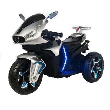 Motocicleta Electrica cu Acumulator Pentru Copii NOVOKIDS™ Shadow Motor, 2-6 ani, max 40 kg, Cu Sunete si Lumini LED, Trotineta Electrica, 3 Roti, MERS CU SPATELE, Gri Motocicleta Electrica cu Acumulator Pentru Copii NOVOKIDS™ Shadow Motor, 2-6 ani, max 40 kg, Cu Sunete si Lumini LED, Trotineta Electrica, 3 Roti, MERS CU SPATELE, Gri