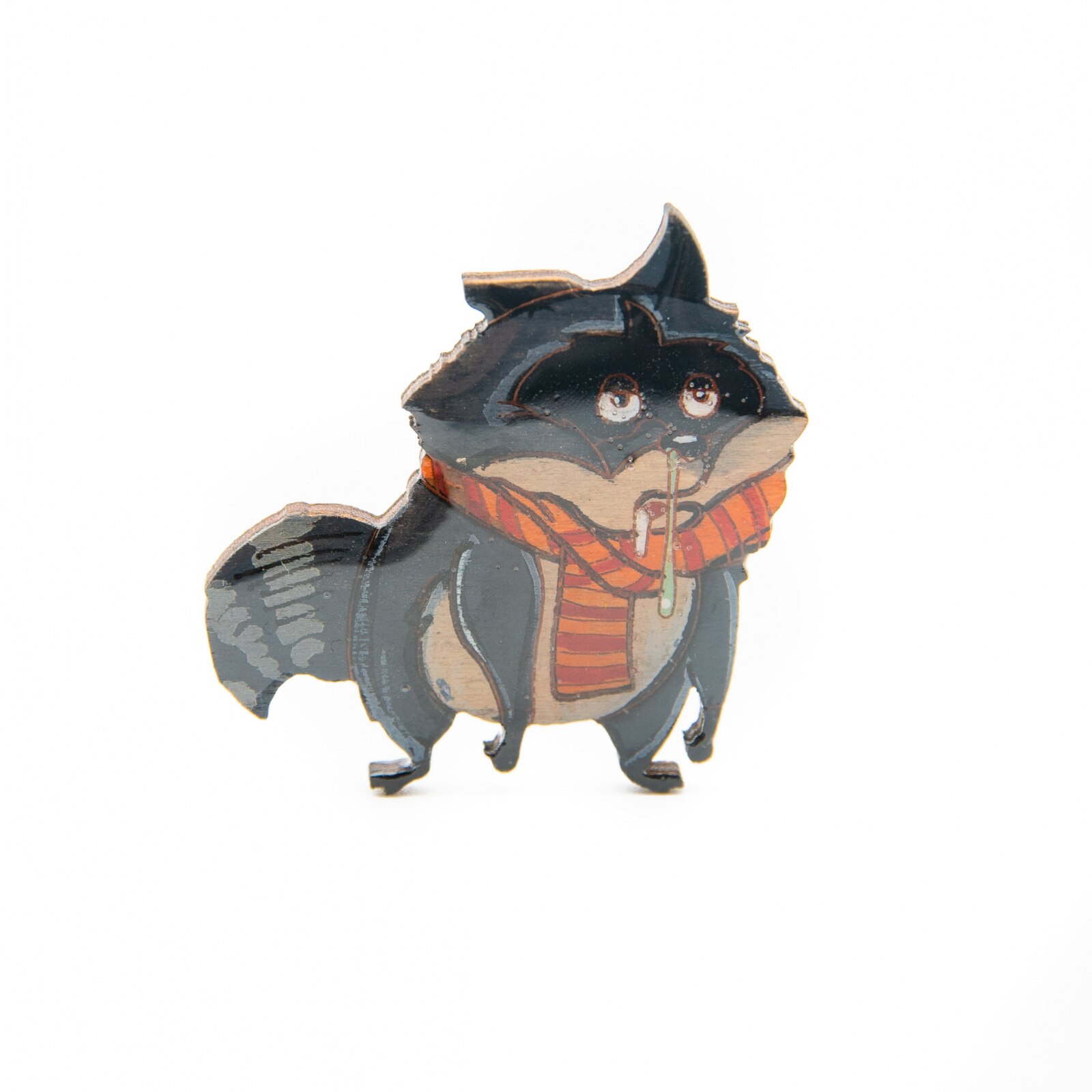 Brosa LEMN Frozen Raccoon 496, 45mm, Negru