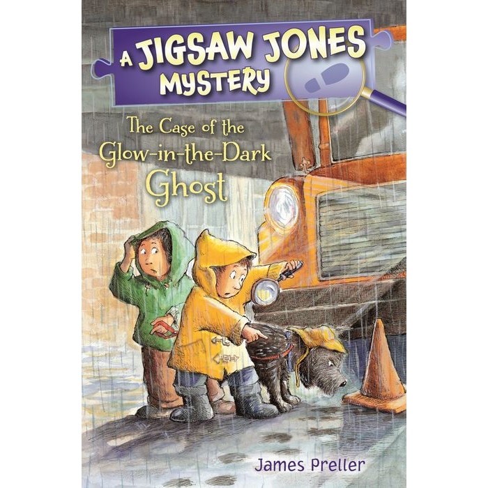 Jigsaw Jones: The Case of the Glow-In-The-Dark Ghost de James Preller