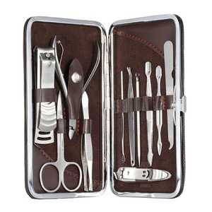 Unghiere si clesti manichiura & pedichiura