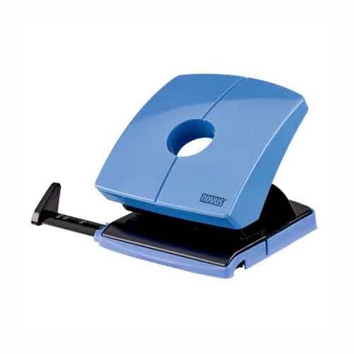 Perforator Novus B230 colectia Color ID, 30 coli, bleu prietenos