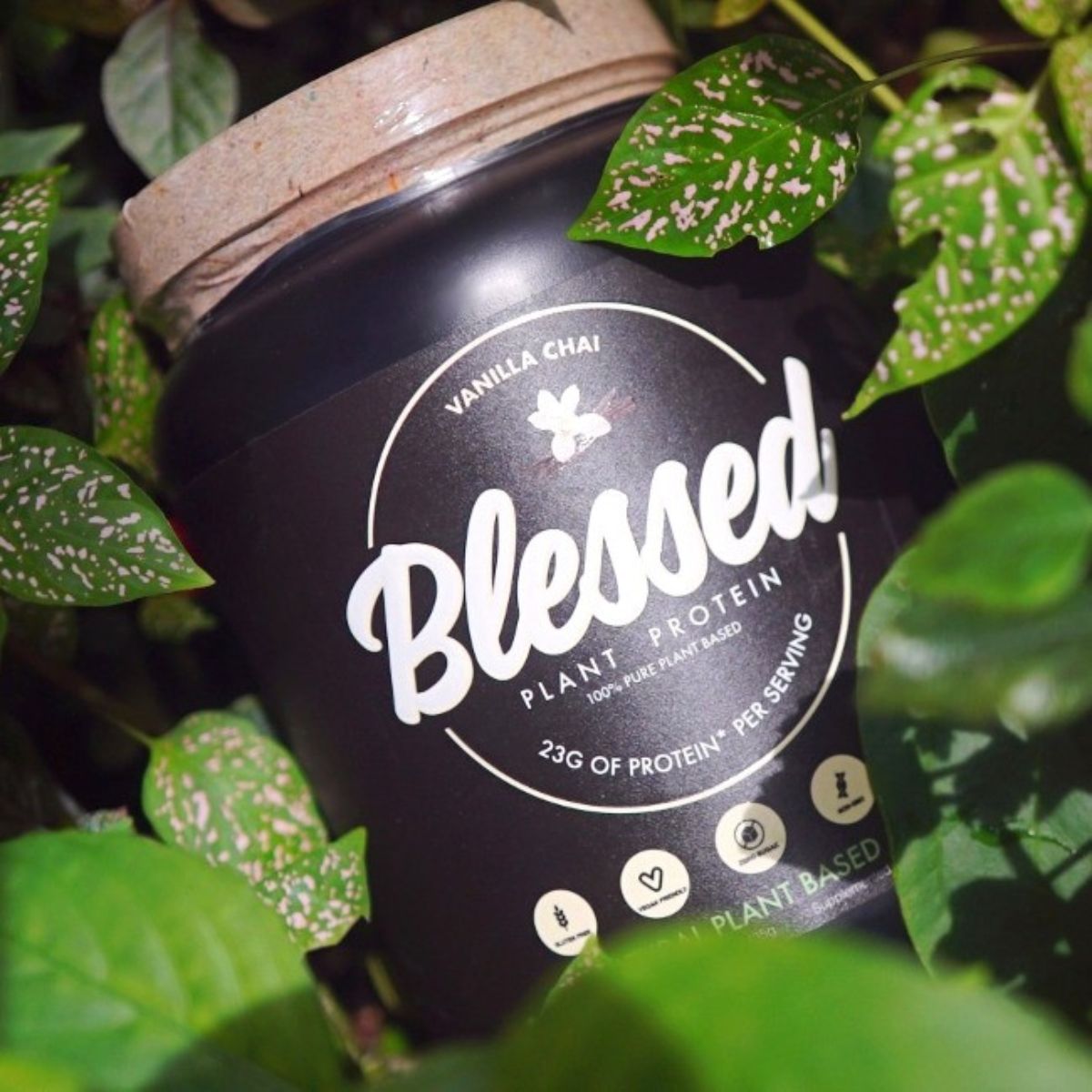 Веган протеин Blessed Plant Based Protein Vanilla Chai, 15 дози eMAG.bg