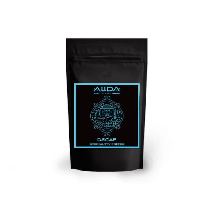 Кафе на зърна ALLDA Speciality Coffee Decaf, безкофеиново кафе извлечено чрез метода Swiss Water, с усещане за шоколад, лешници и бадеми, последвани от нотки на малц, 200 гр