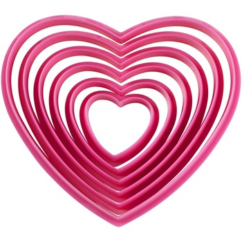 Set decupator plastic pentru prajituri, Wilton, Inima, 6 bucati Set decupator plastic pentru prajituri, Wilton, Inima, 6 bucati