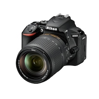 Aparat foto DSLR Nikon D5600, 24.2MP, Negru + Obiectiv 18-140 mm VR