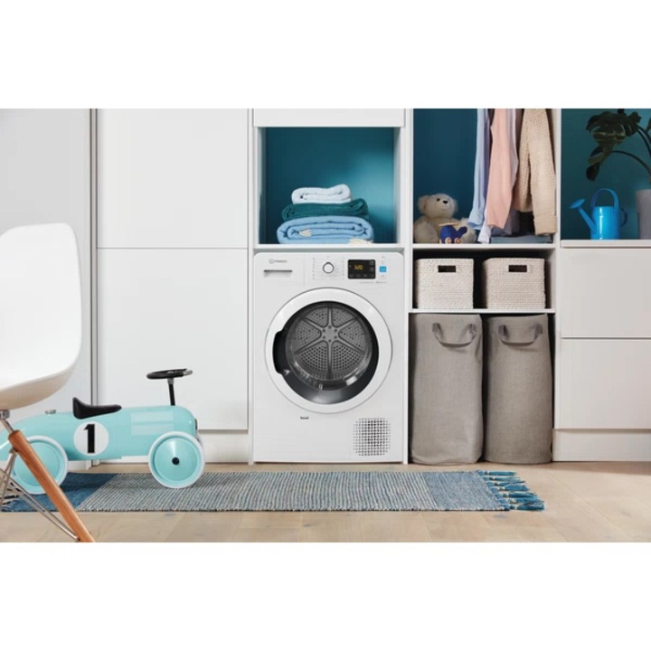 Uscator de rufe Indesit YT M11 83K RX EU, Pompa de caldura, 8 kg, 11 programe, Afisaj digital, Clasa energetica A, Alb