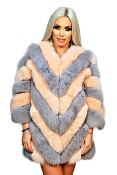 Haina din Blana Naturala de Vulpe, Mistique, Roz piersica Haina din Blana Naturala de Vulpe, Mistique, Roz piersica