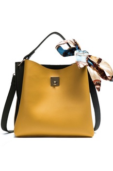 Geanta de dama Alma Yellow 21 x 21 x 18 cm, piele ecologica, esarfa CADOU Geanta de dama Alma Yellow 21 x 21 x 18 cm, piele ecologica, esarfa CADOU