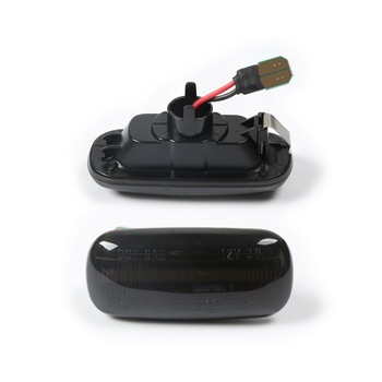 Set 2 lampi semnalizare laterala fumurie LED AUDI A3 S3 8P 2003-2008, A4 S4 RS4 B6 B7 2000-2005, A4 S4 RS4 B8 2005-2008, A6 S6 RS6 C5 2000-2005, A6 S6 RS6 C7 2005-2011 Set 2 lampi semnalizare laterala fumurie LED AUDI A3 S3 8P 2003-2008, A4 S4 RS4 B6 B7 2000-2005, A4 S4 RS4 B8 2005-2008, A6 S6 RS6 C5 2000-2005, A6 S6 RS6 C7 2005-2011