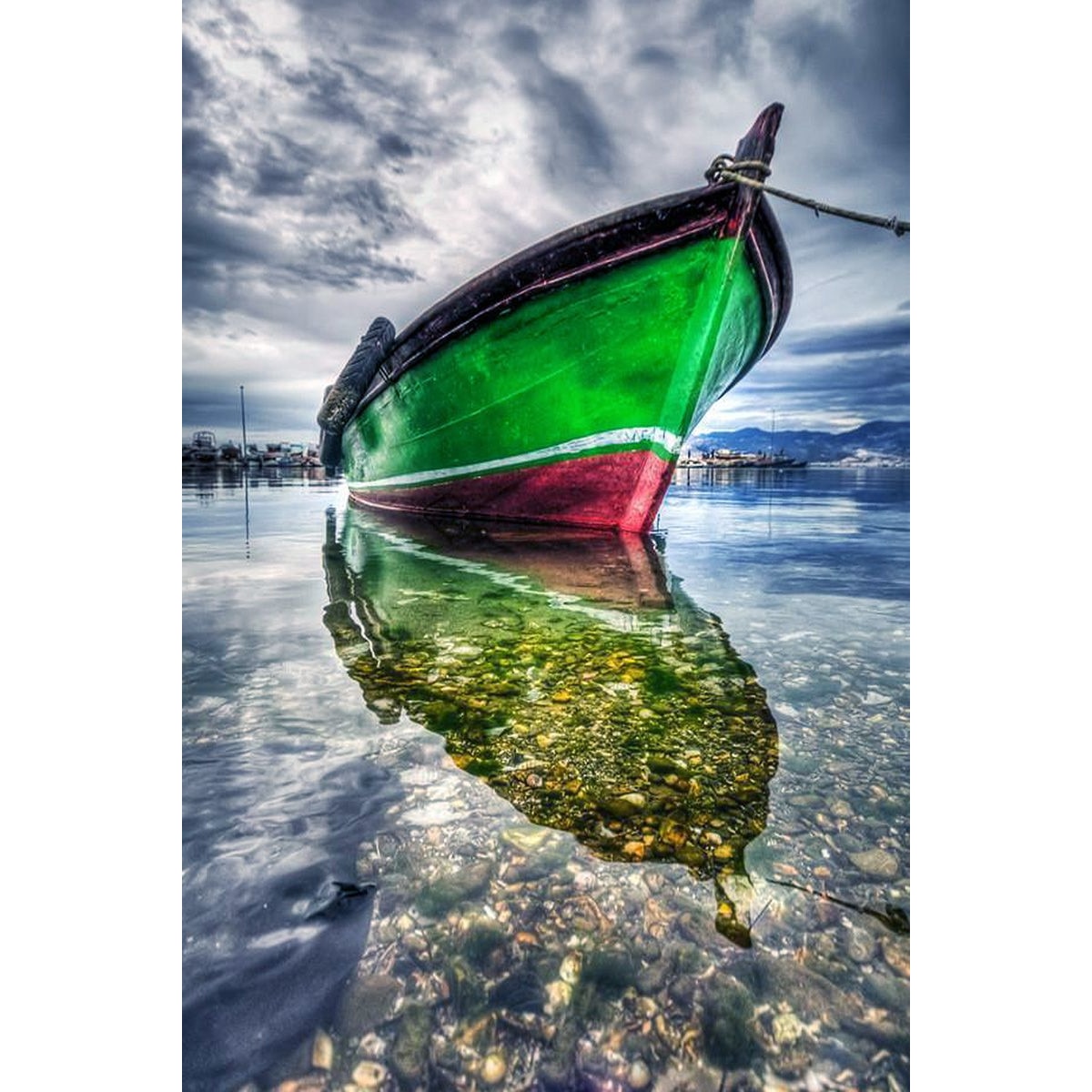 Tablou Startonight pe sticla acrilica Barca Verde, luminos in intuneric, 60 cm x 40 cm
