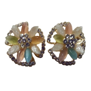 Cercei rotunzi de motiv floral, din cristale colorate, sidefate,D&J Exclussive,multicolor Cercei rotunzi de motiv floral, din cristale colorate, sidefate,D&J Exclussive,multicolor