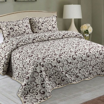 Set cuvertura matlasata + 2 fete de perna, pat dublu, Casa de Vis, Y38 Set cuvertura matlasata + 2 fete de perna, pat dublu, Casa de Vis, Y38