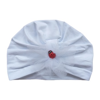 Turban Mic Pitic T3NN din tricot cu floare din tul, alb cu rosu, 42 cm Turban Mic Pitic T3NN din tricot cu floare din tul, alb cu rosu, 42 cm