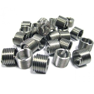 Seturi si accesorii pentru gaurit si insurubat