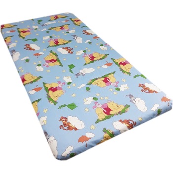 Cearceaf cu elastic 120 x 60 cm ursuletul si amicii albastru Cearceaf cu elastic 120 x 60 cm ursuletul si amicii albastru