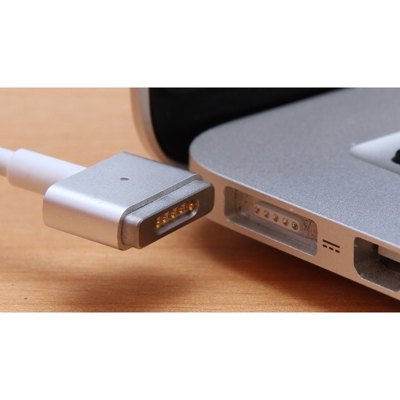 Incarcator pentru Apple Magsafe 2 85W 20V 4.25A Laptop Macbook Pro