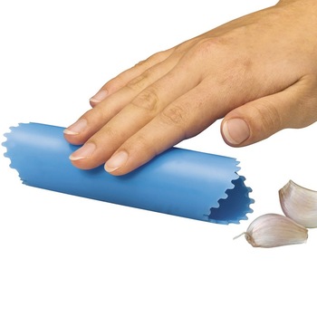 Curatator pentru usturoi Kuchenprofi, material silicon, lungime 13 cm Curatator pentru usturoi Kuchenprofi, material silicon, lungime 13 cm