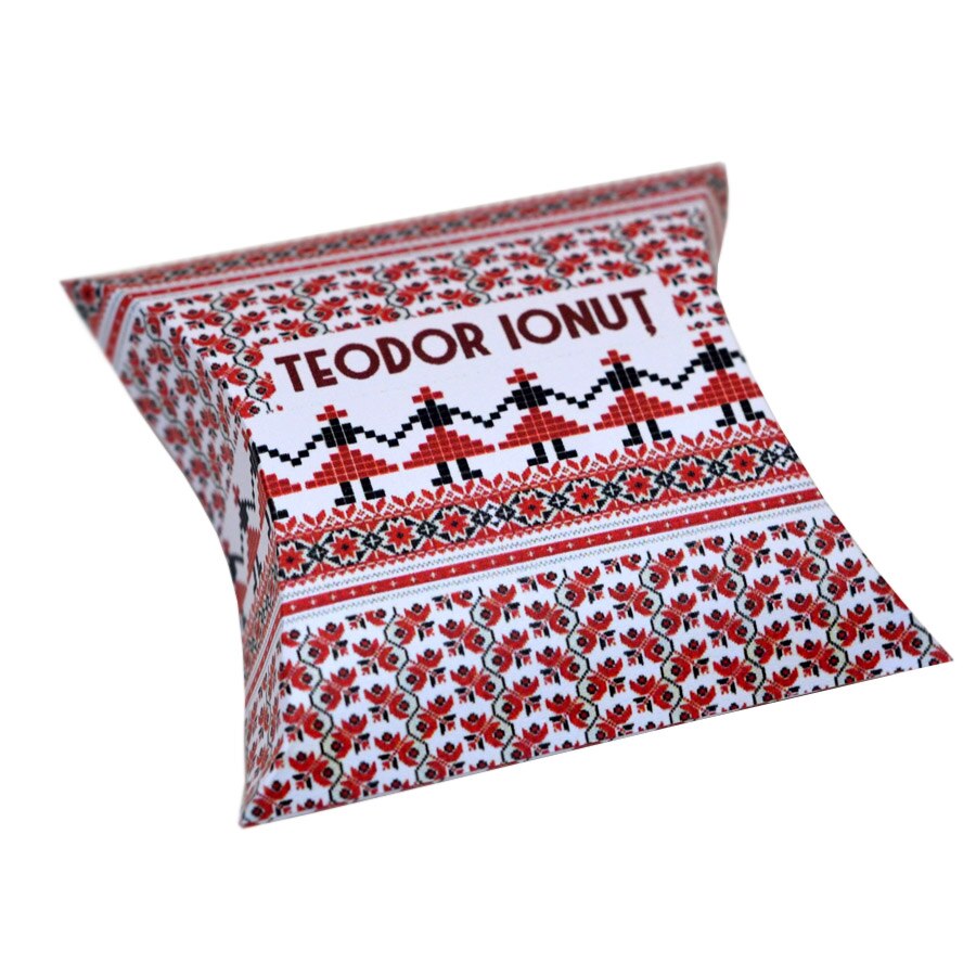 Bomboniera, cutie marturie botez cu motive traditionale, set 10 buc