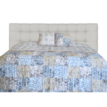 Set Cuvertura cu doua fete si pernute decor, Matlasata, Colectia Luxurio, Ginko Rivoli, 220x240 cm, albastru Set Cuvertura cu doua fete si pernute decor, Matlasata, Colectia Luxurio, Ginko Rivoli, 220x240 cm, albastru