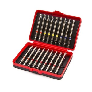 Seturi si accesorii pentru gaurit si insurubat