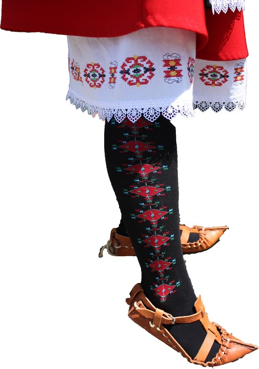 Чорапи Българка, с Фолклорни Мотиви, Модел 104
