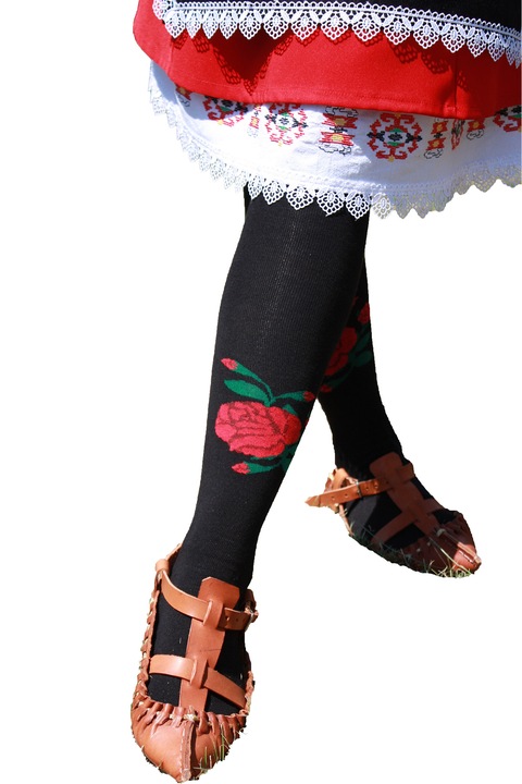 Чорапи Българка, с Фолклорни Мотиви, Модел 107