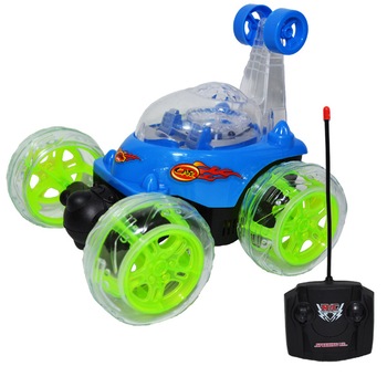 Masina RC cu 2 fete, 17x15,5x13 cm, Robentoys Masina RC cu 2 fete, 17x15,5x13 cm, Robentoys