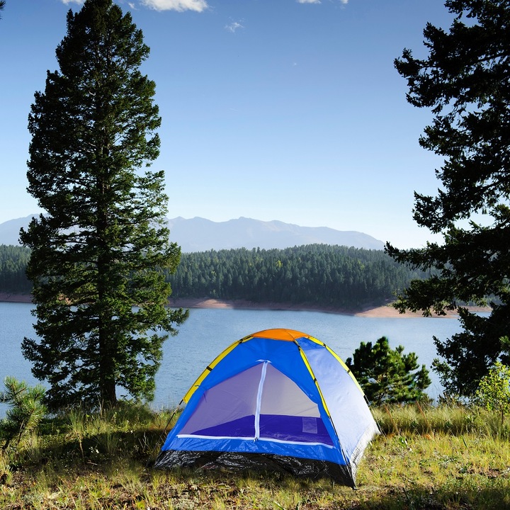 Cort camping 300x 300x 180cm ,pentru 4 persoane, rezistent la apa