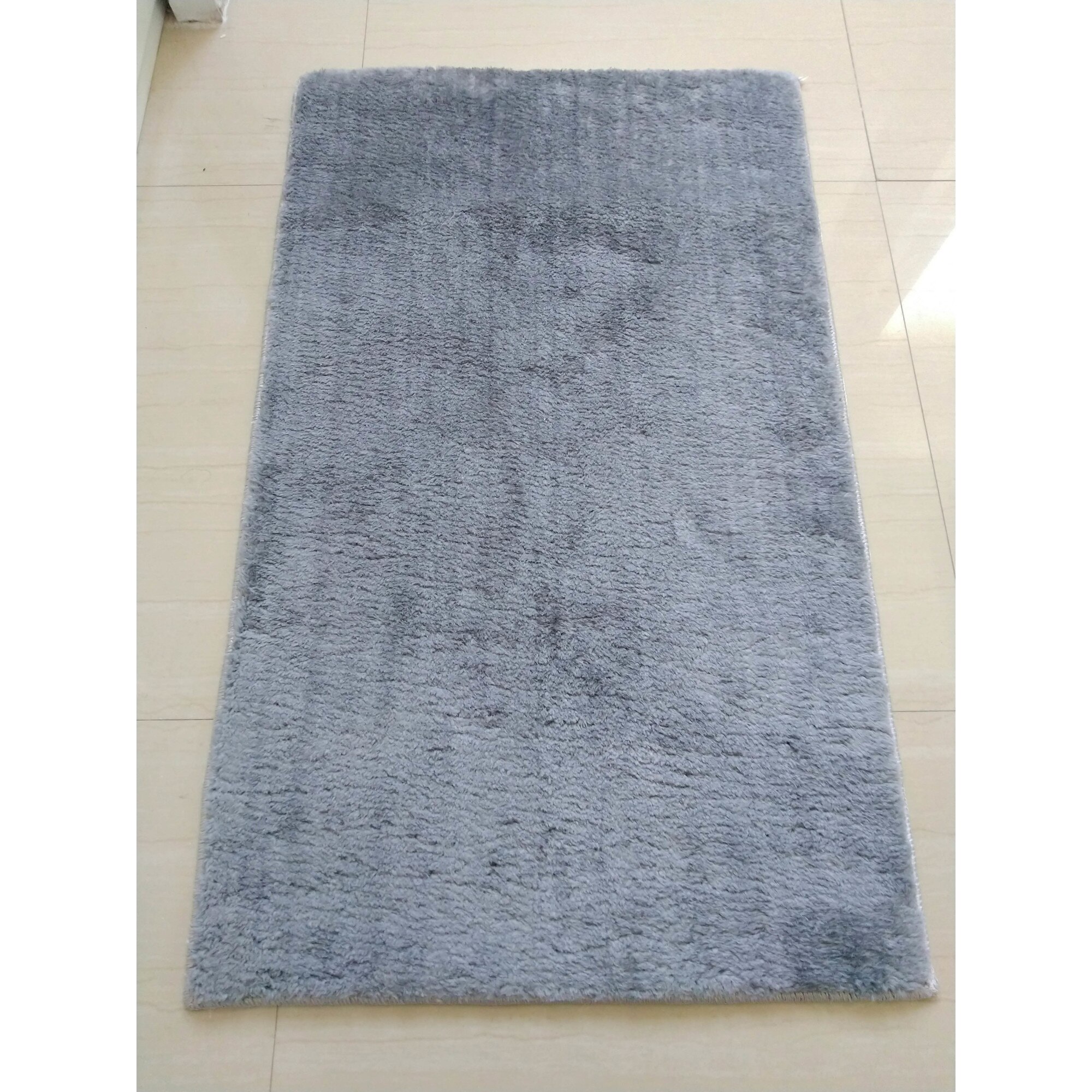 Covor Shaggy tip blanita artificiala,160x225 cm, poliester 100%, gramaj 5040g, dos antislip PVC cu puncte, model rectangular gri