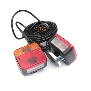 Becuri si sigurante auto