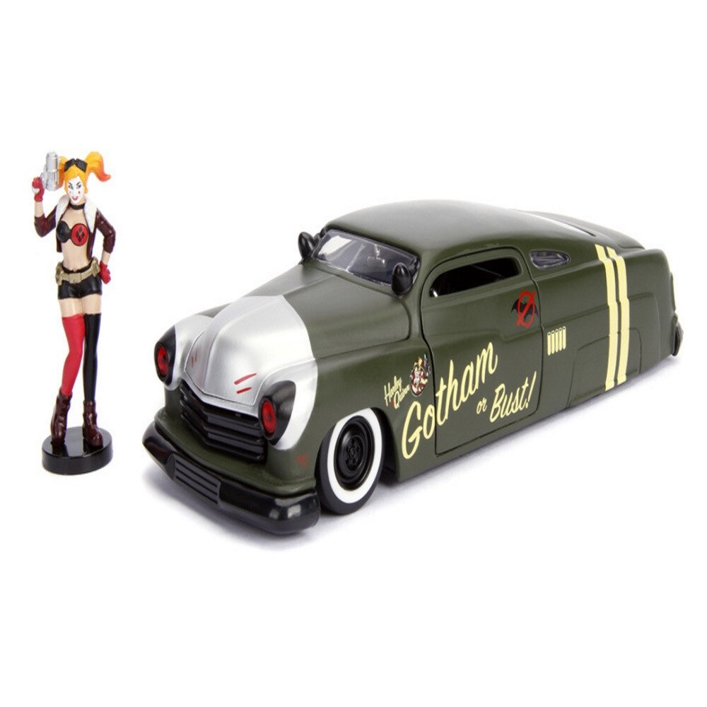 Figurina DC Bombshells Diecast Model Hollywood Rides 1951 Mercury cu Figurina Harley Quinn