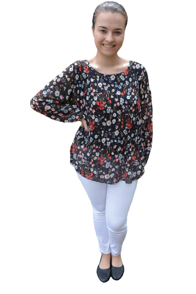 Bluza vaporoasa plisata Ella, cu imprimeu peacock, D&J Exclussive, Negru