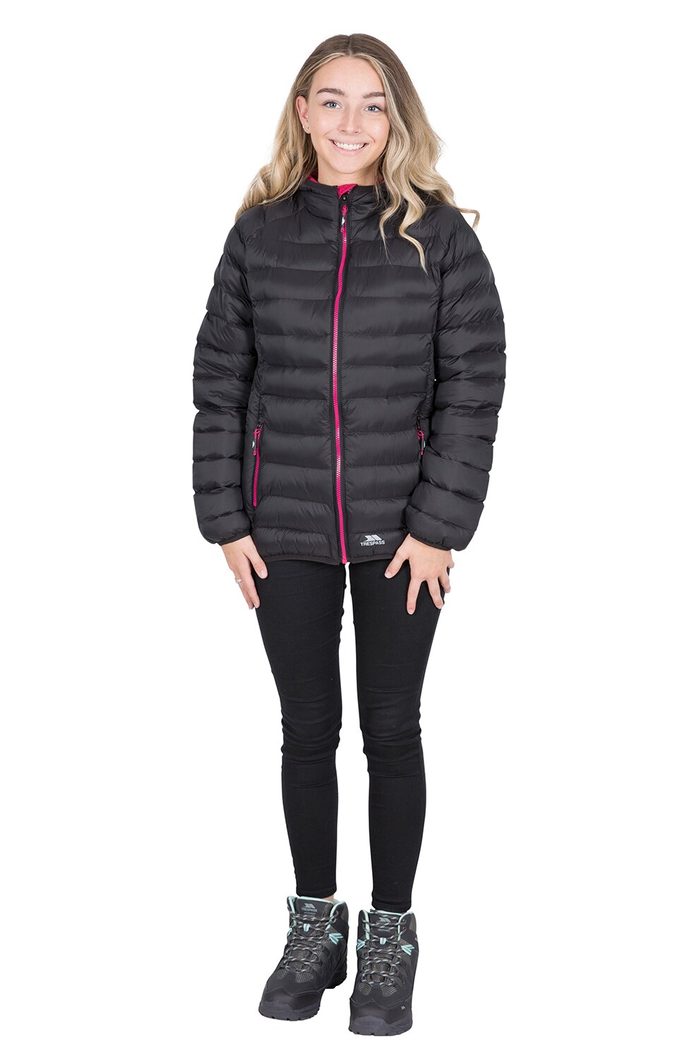 Trespass, Geaca matlasata cu gluga Abigail, Negru