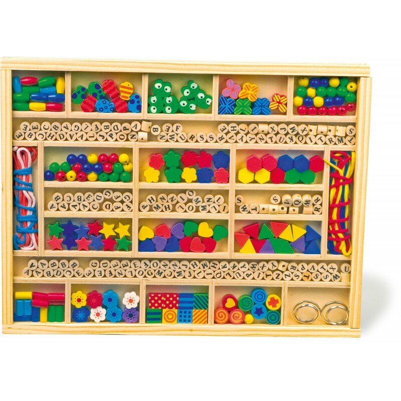 Lantisoare cu piese din lemn de insiruit, Small Foot, lemn, 3 ani+